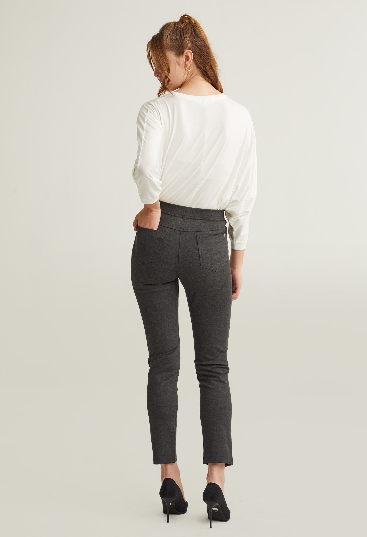 Tapered Elastic Trousers