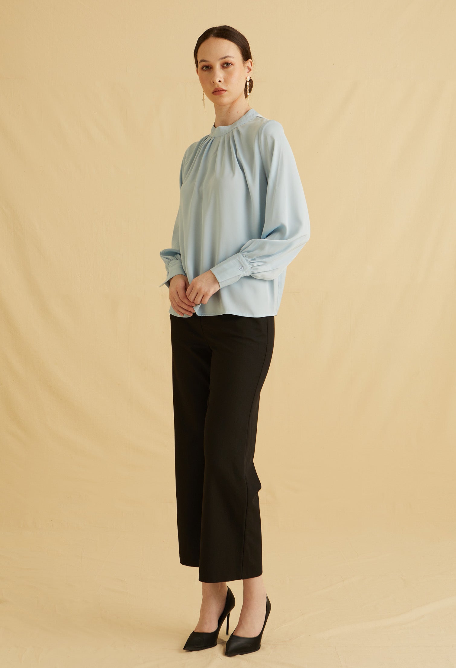 Poised Mandarin Long Sleeves Top