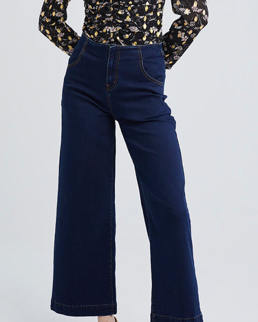 High-waist Wide Flare Jeans – nichii (Malaysia)